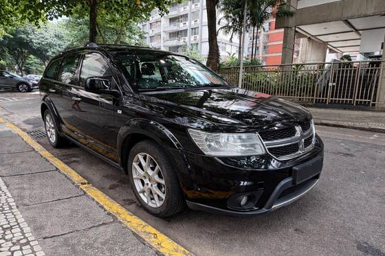 DODGE JOURNEY 3.6 RT V6 GASOLINA 4P AUTOMÁTICO